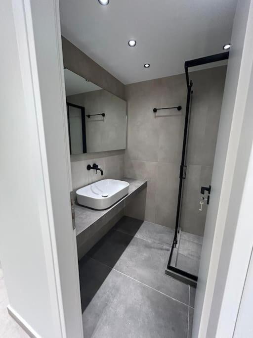 Bluemotion - Just Sleep Apartamento Pireu Exterior foto